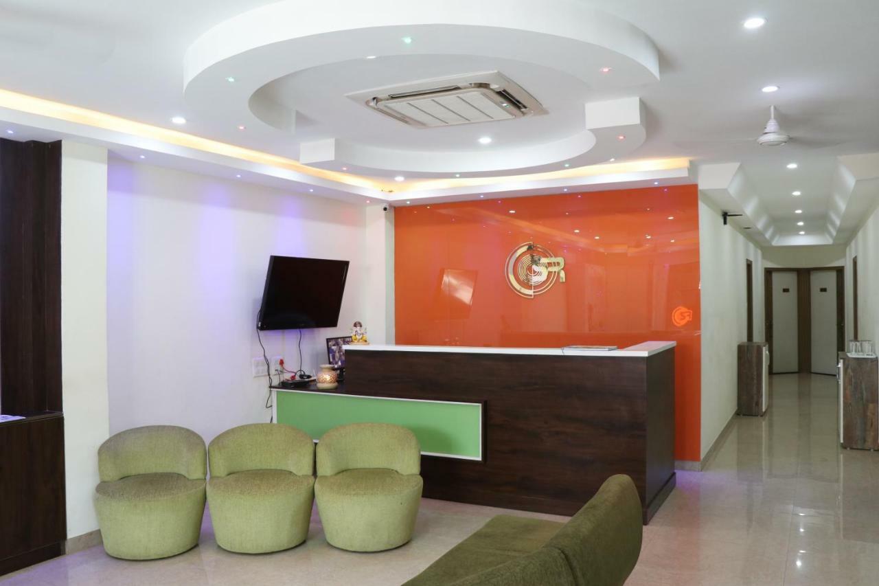 Готель S.R. Residency Zirakpur Екстер'єр фото
